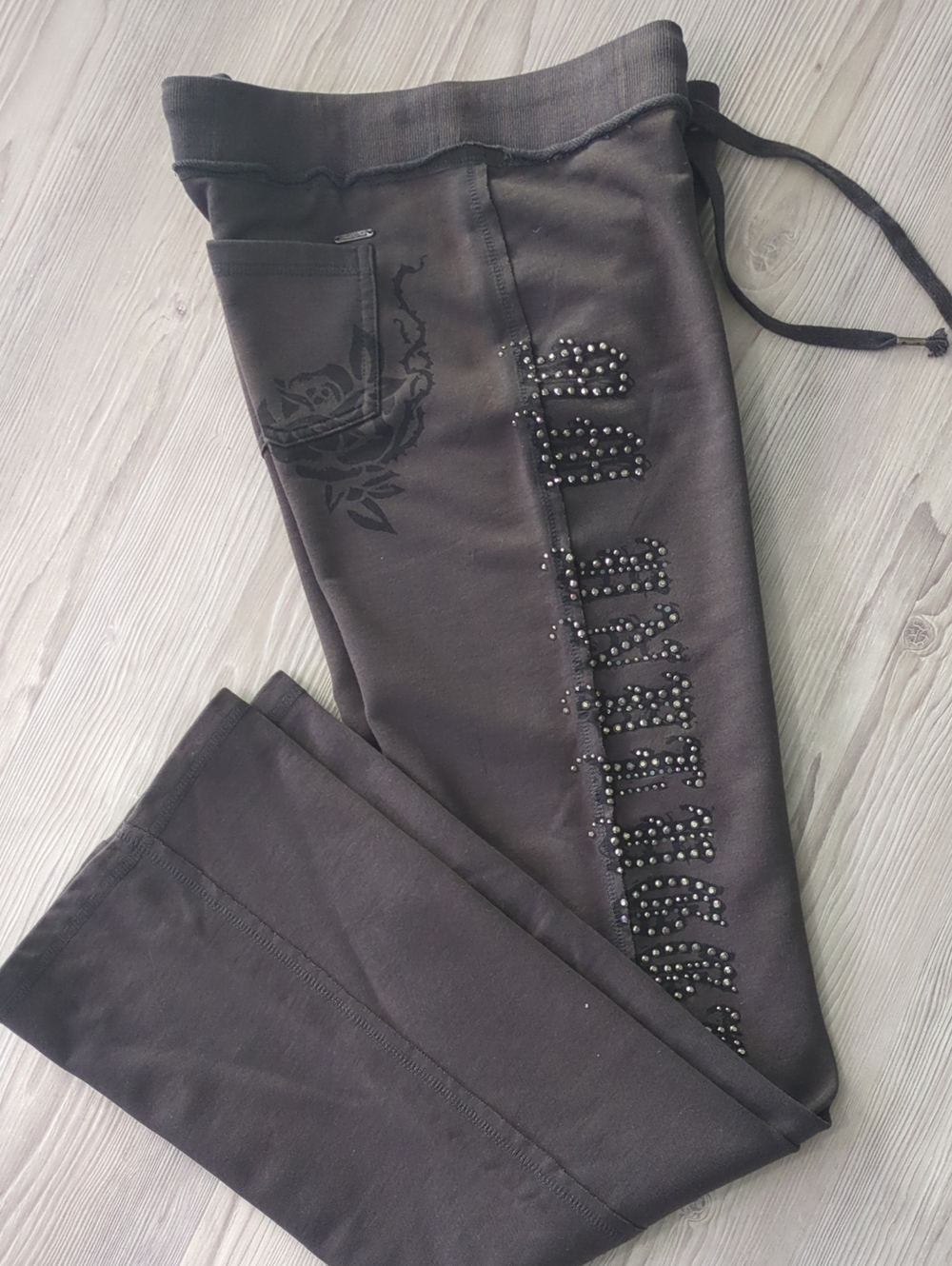 Miss Me MM Unplugged Rhinestone Lounge Pants Gray Distressed Sweatpants Y2K